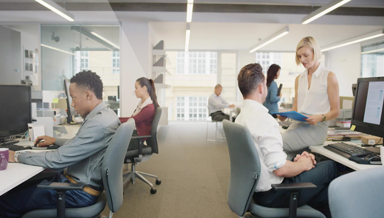 �I(y��)�����������@������