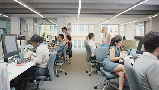 CRMϵ�y�͑����M��